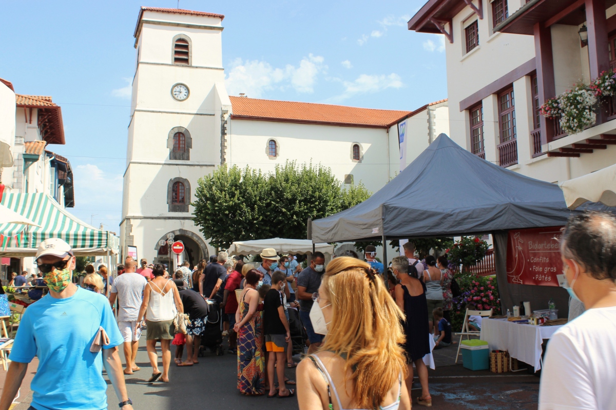 2021-03/photo-marche-dimanche-masque